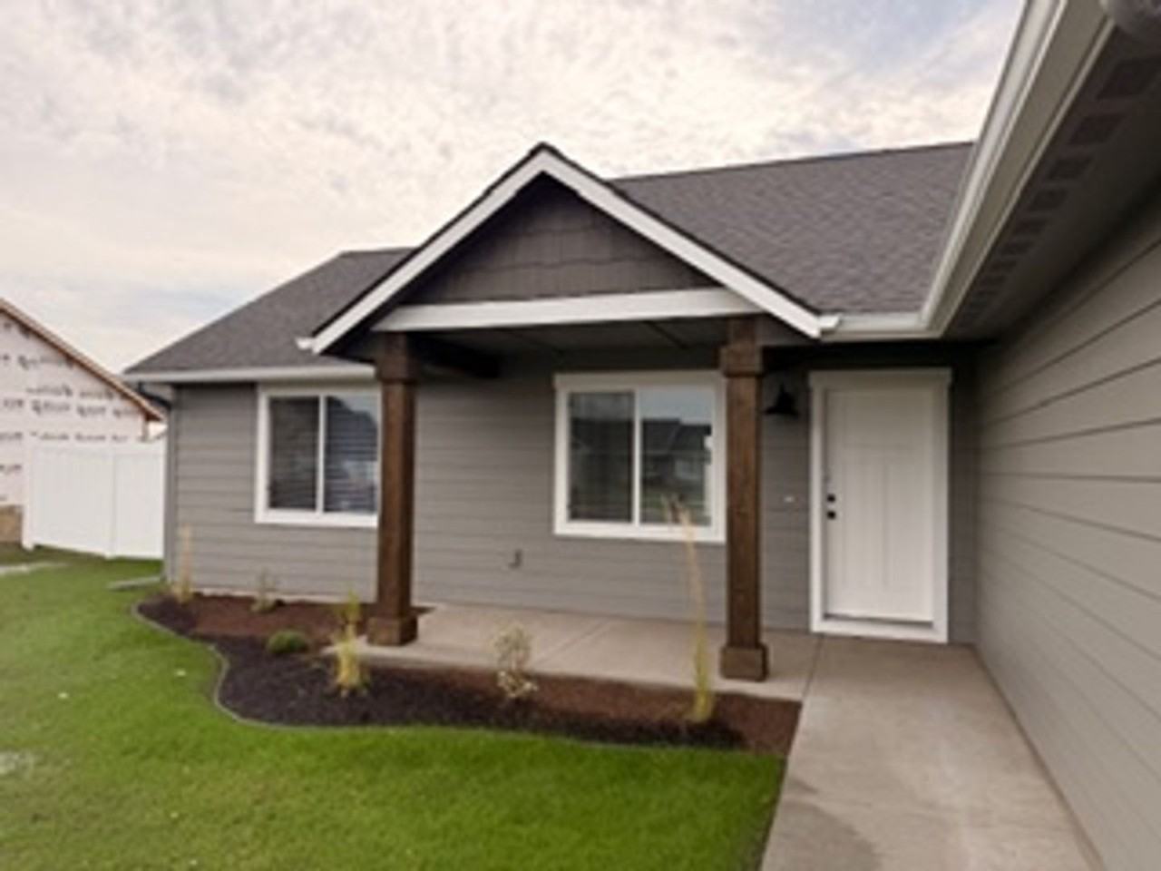 12037 N Lennon Ln - Photo 2 of 35