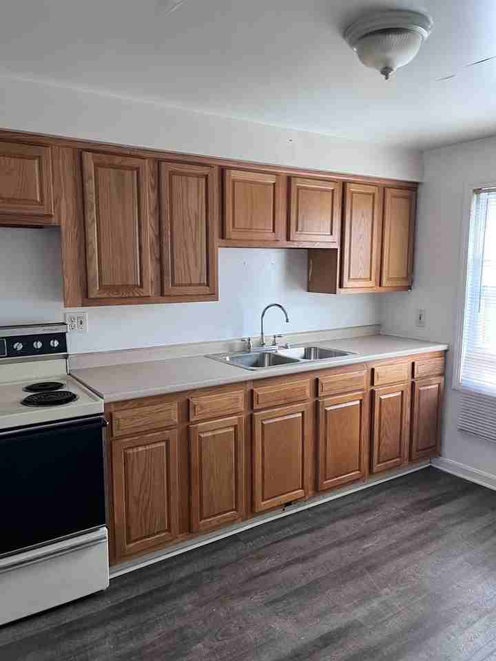 3199 W 116th St - Photo 3 of 9