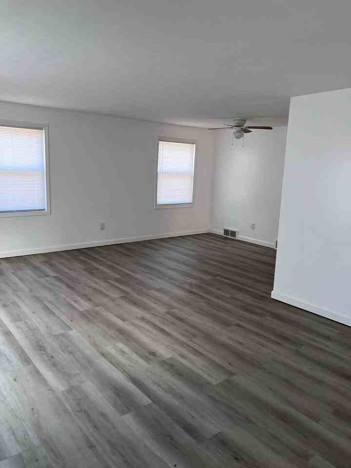 3199 W 116th St - Photo 5 of 9