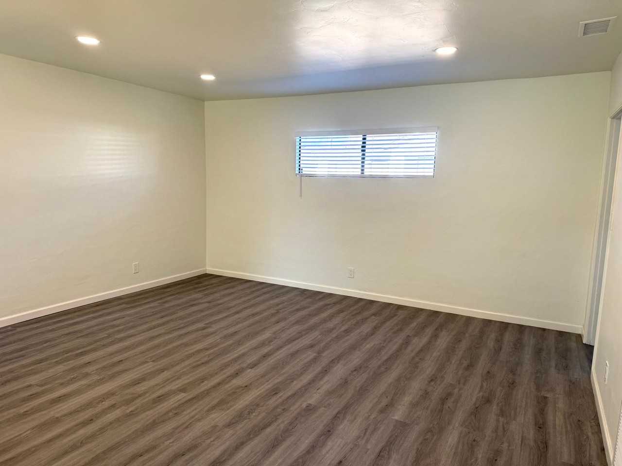 361 Alisal Rd - Photo 3 of 9