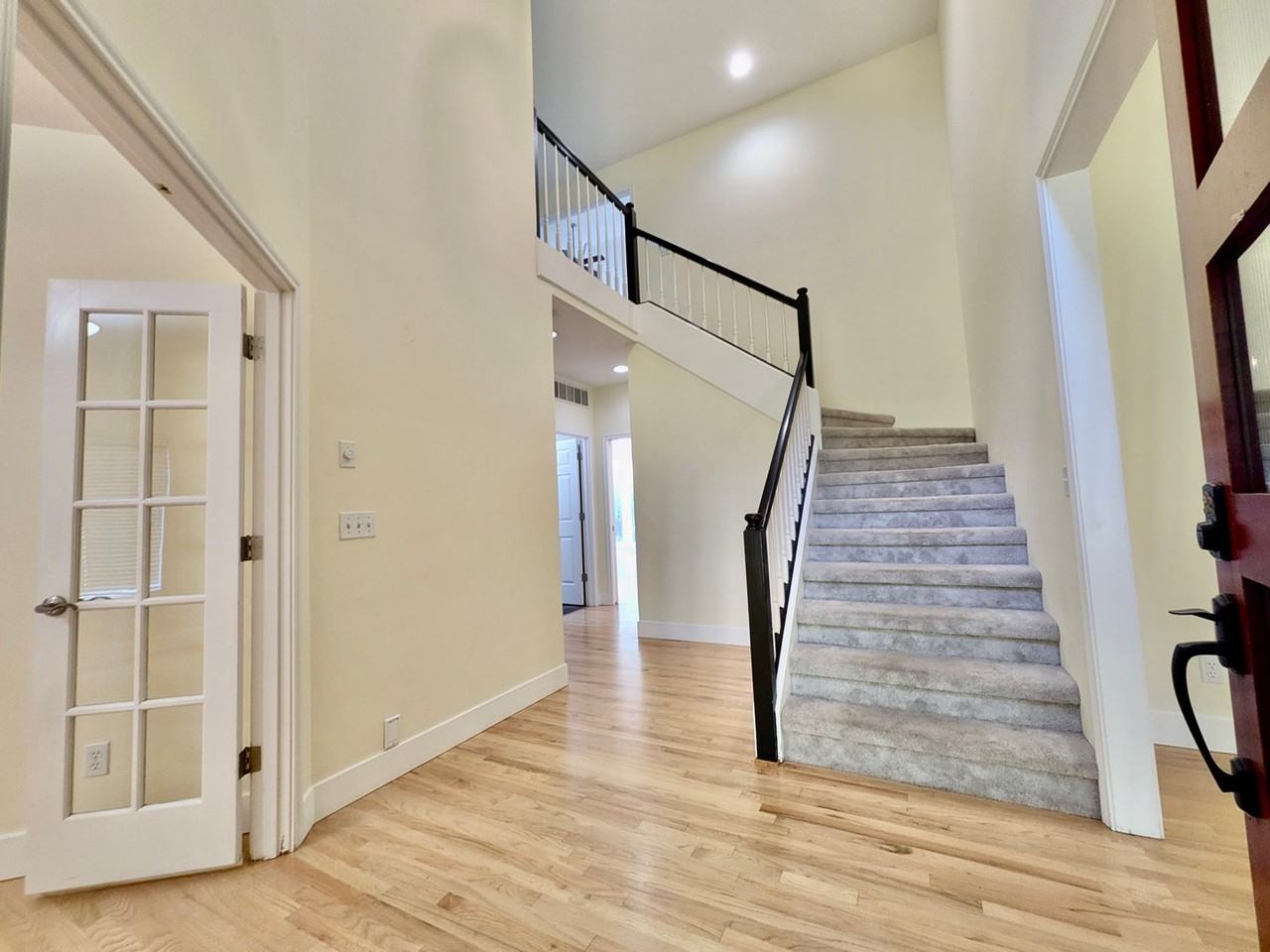 4089 Melissa Dr - Photo 3 of 50