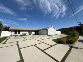 featured image of 9354 Glory Ave