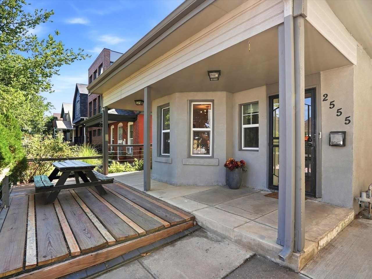 2555 N Clarkson St - Photo 3 of 37