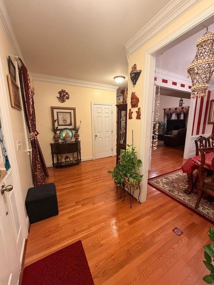 606 Gravel Brook Ct - Photo 2 of 41