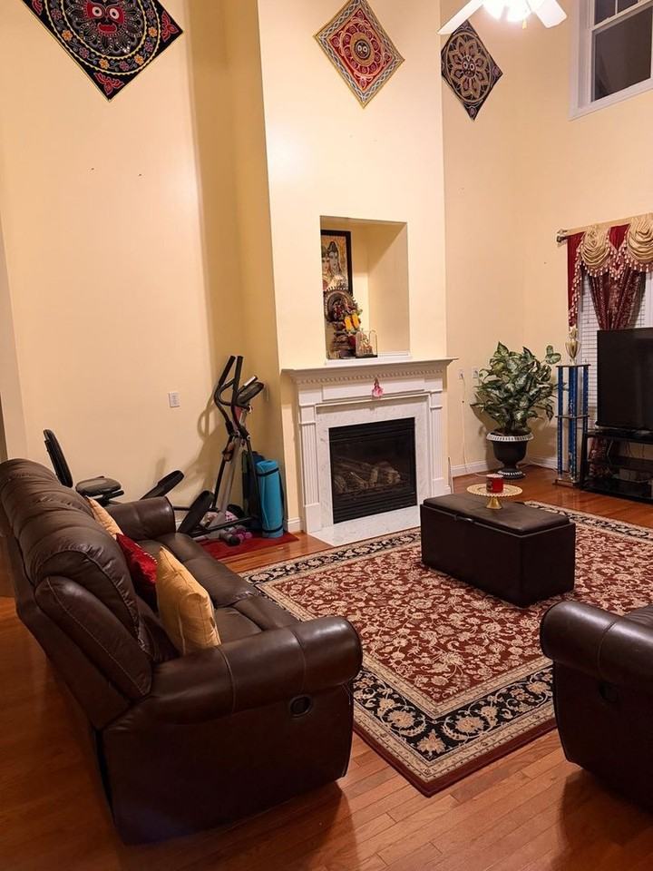 606 Gravel Brook Ct - Photo 5 of 41