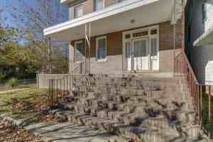 featured image of 3901 Newport Ave