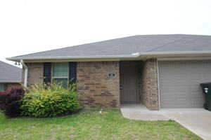 featured image of 3989 3961, 3965, 3969, 3973, 3977, 3981, 3985, 3989 McDonald Road