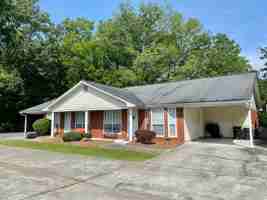 featured image of 219 Huffaker Rd Nw
