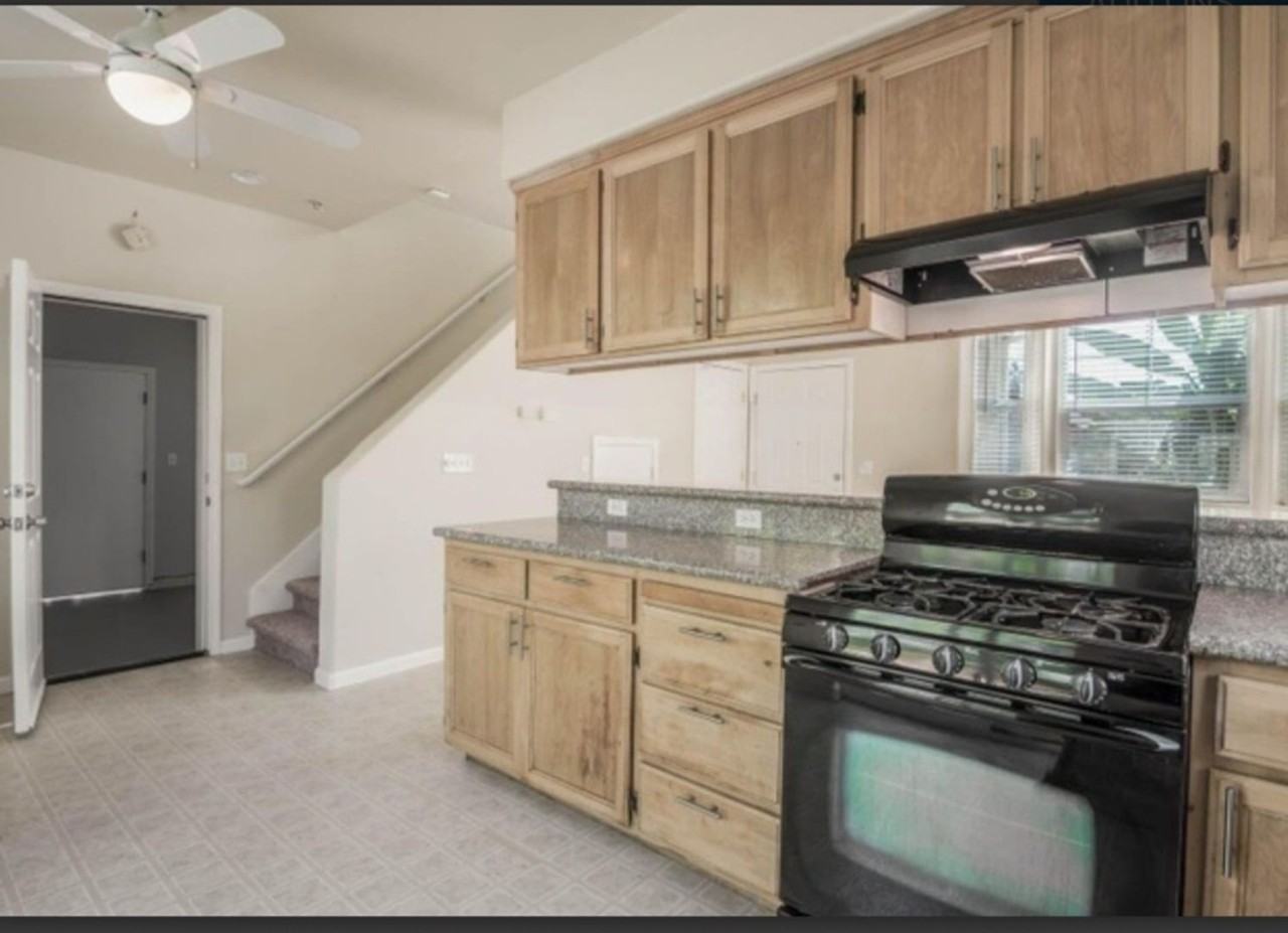 4408 34th St - Photo 2 of 11