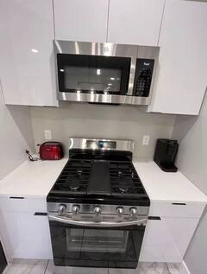 2526 S BROAD ST - Photo 6 of 20