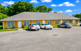 featured image of 525 Pool St