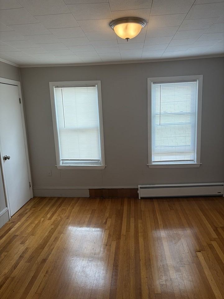 23 Waters Ave #3 - Photo 4 of 14