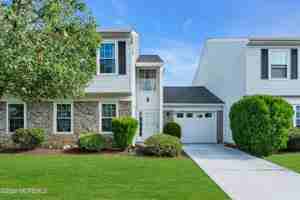 featured image of 414 Andover Dr #414C
