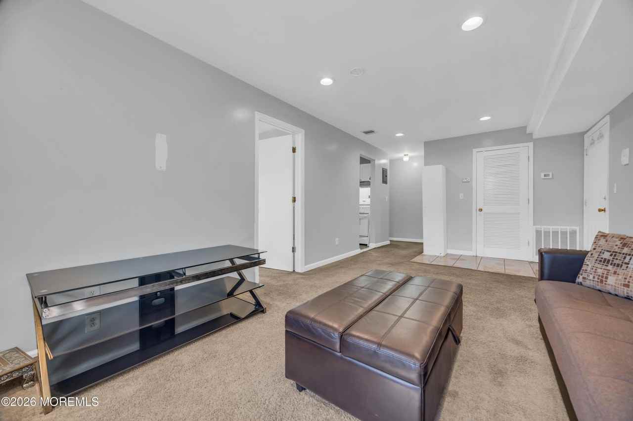 393 College Dr #393 - Photo 2 of 24