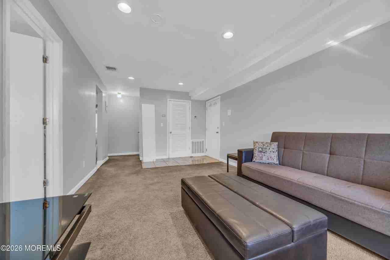 393 College Dr #393 - Photo 3 of 24
