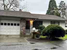paggin01-605-611 19th St NE - Photo 1 of 1