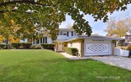 8S122 Washington St - Photo 1 of 1