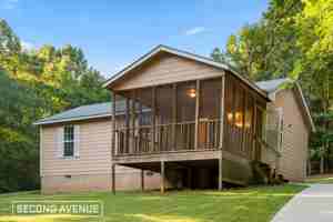 featured image of 2704 Morris Majestic Rd