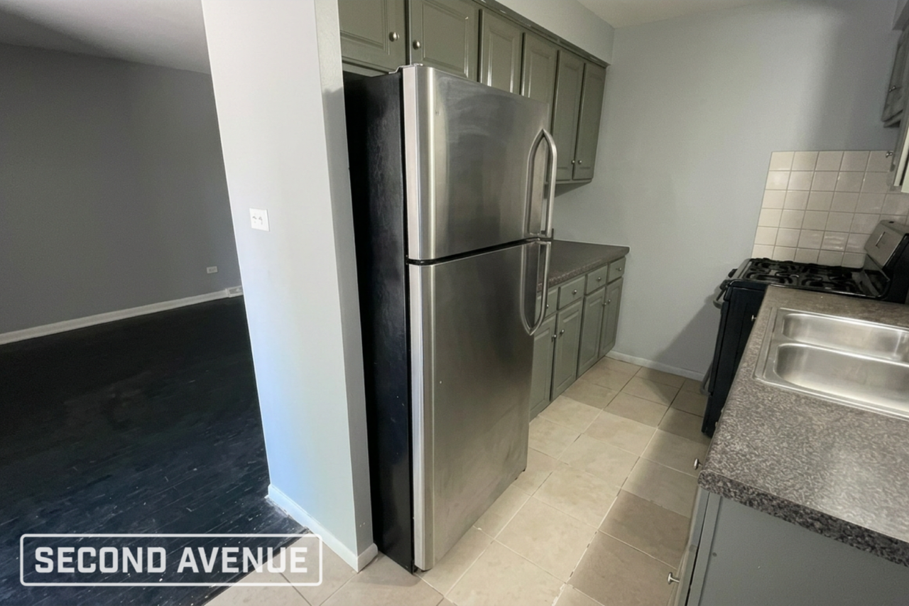 8028 S Union Ave - Photo 4 of 12