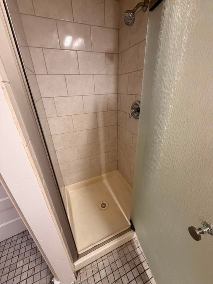 64 Ellsworth Ave - Photo 7 of 9