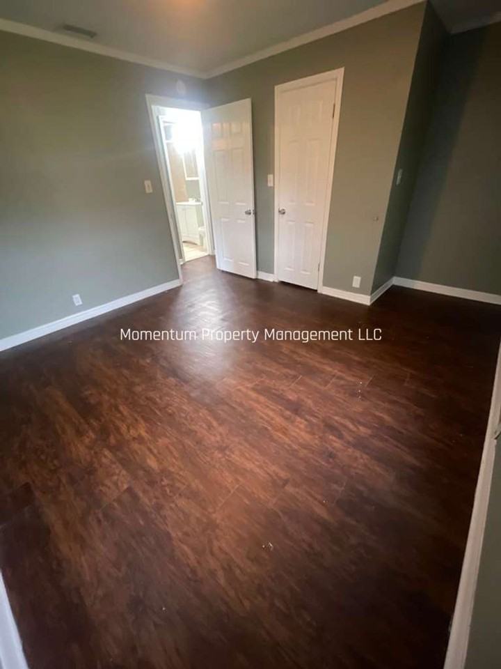 1124 N Brunnell Pkwy - Photo 6 of 18