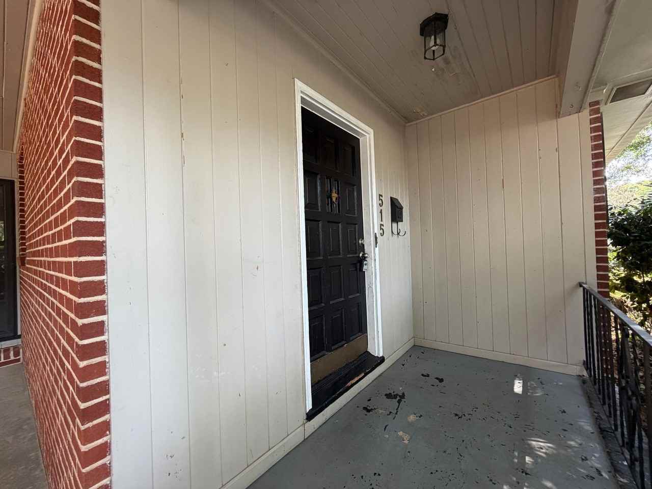 515 Laporte St Se - Photo 3 of 27