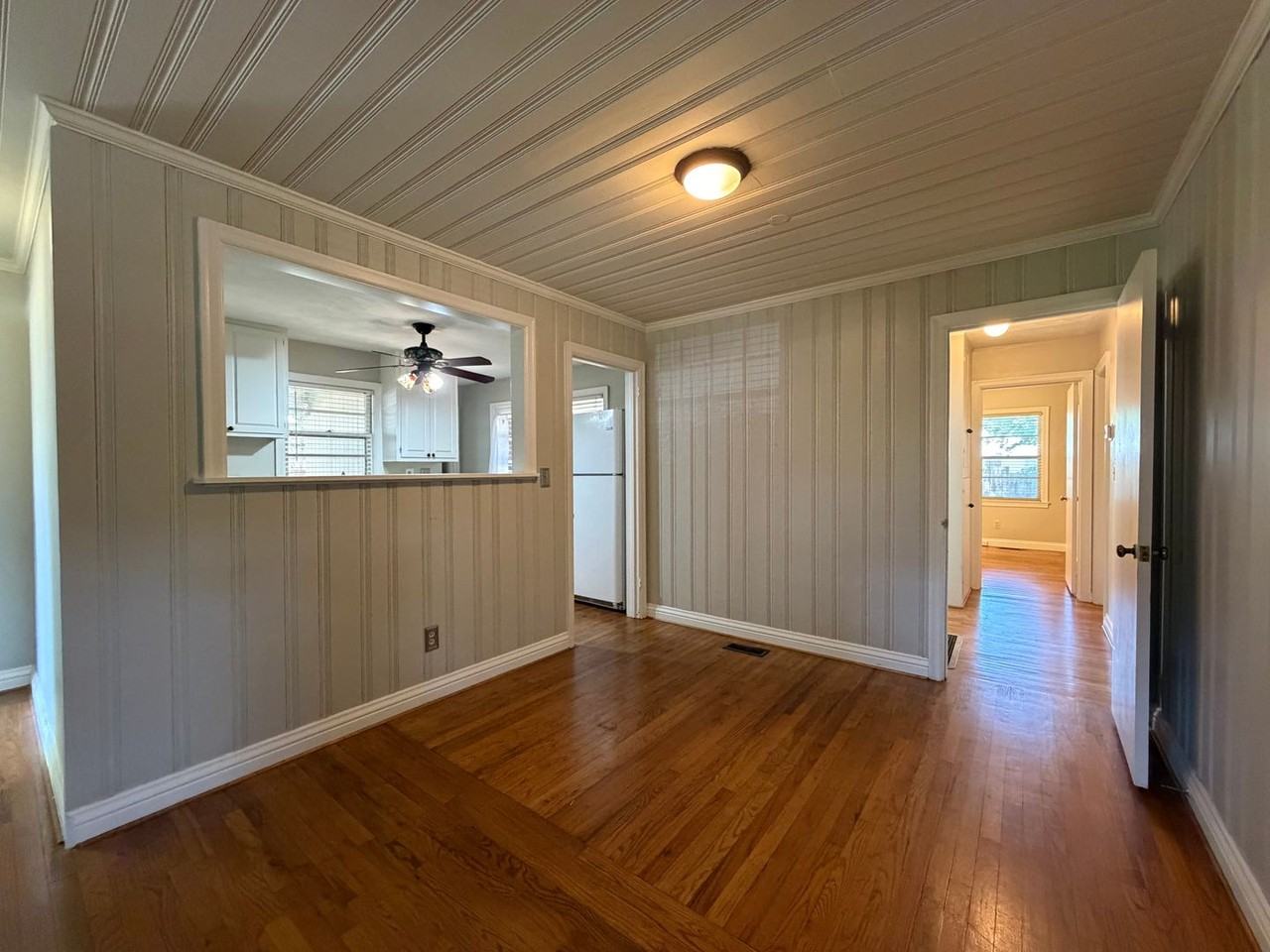 515 Laporte St Se - Photo 6 of 27