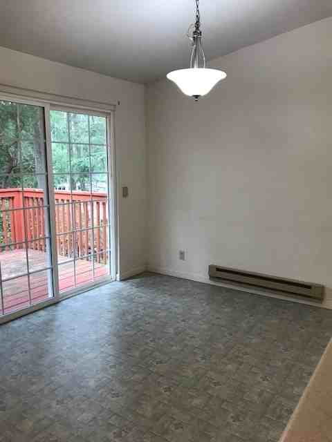 1585 Nw Palmer Ln - Photo 5 of 18