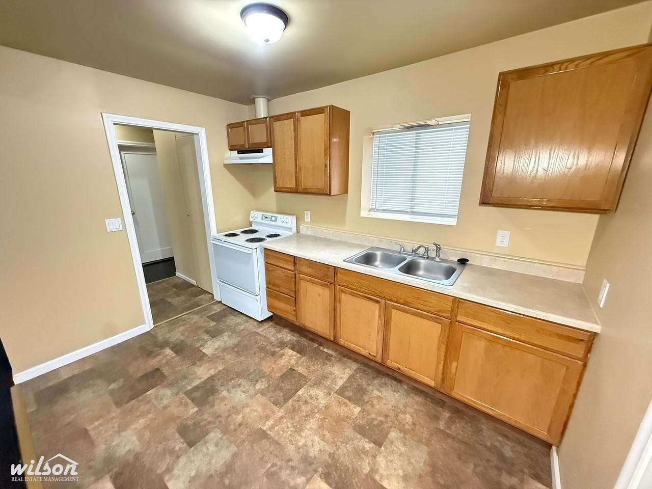 213 S 48th Ave - Photo 6 of 16