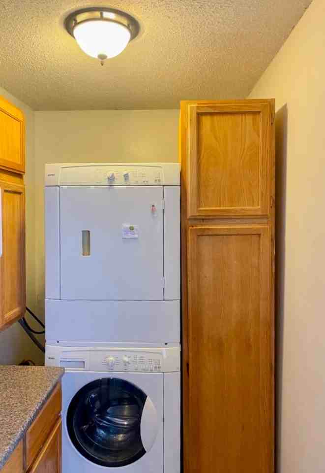 11207 Rimrock Dr - Photo 7 of 20