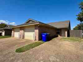 featured image of 1619 Breezy Dr