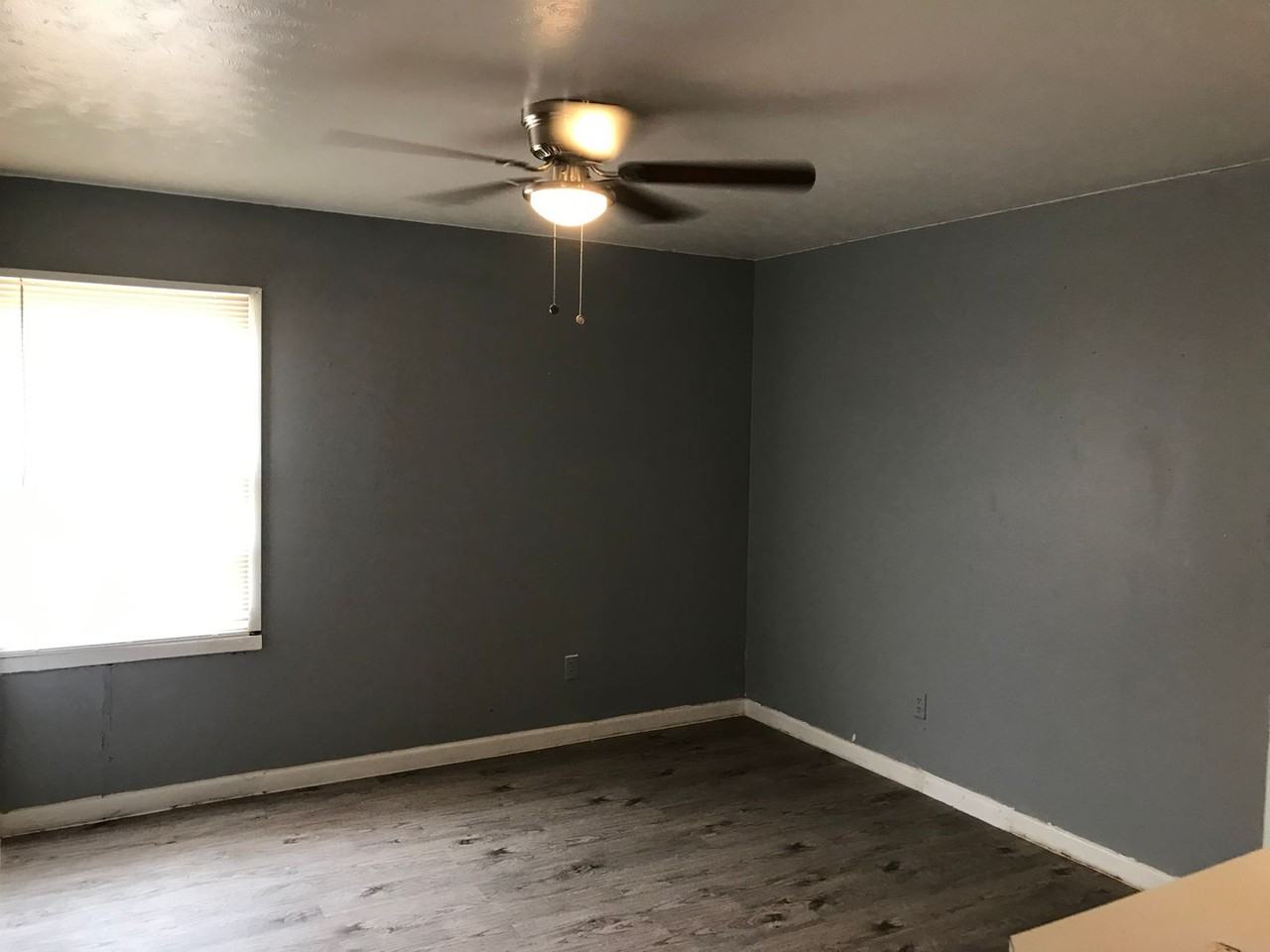 1520 36th St - Photo 6 of 12