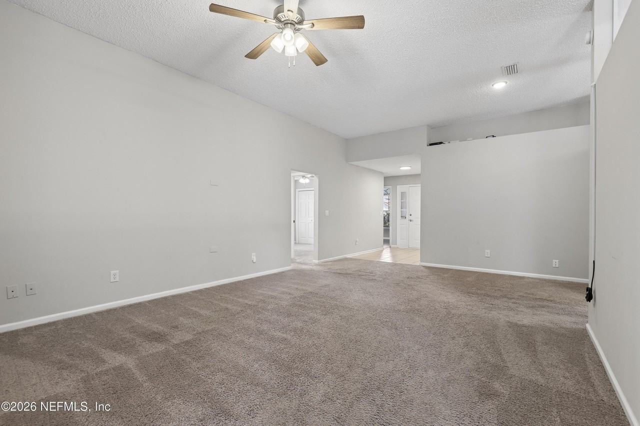 3422 Brahma Bull Ct - Photo 7 of 33