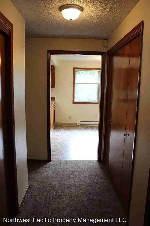 4546 Blue Sky Ct Se - Photo 3 of 21