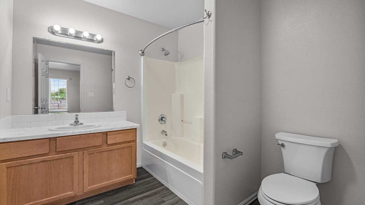 2841 Morningside Ct - Photo 6 of 13