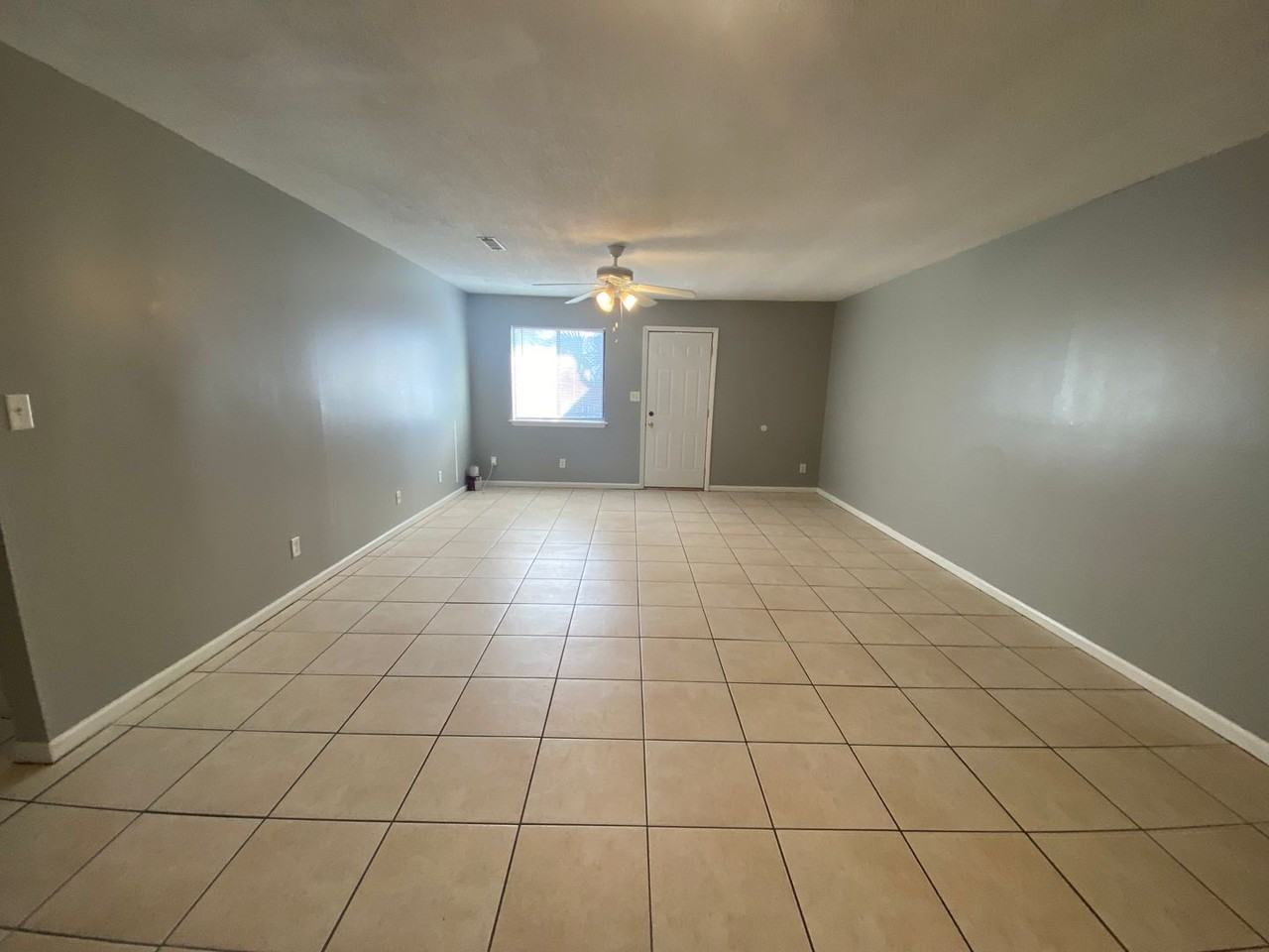 521 Heritage Pl - Photo 2 of 12