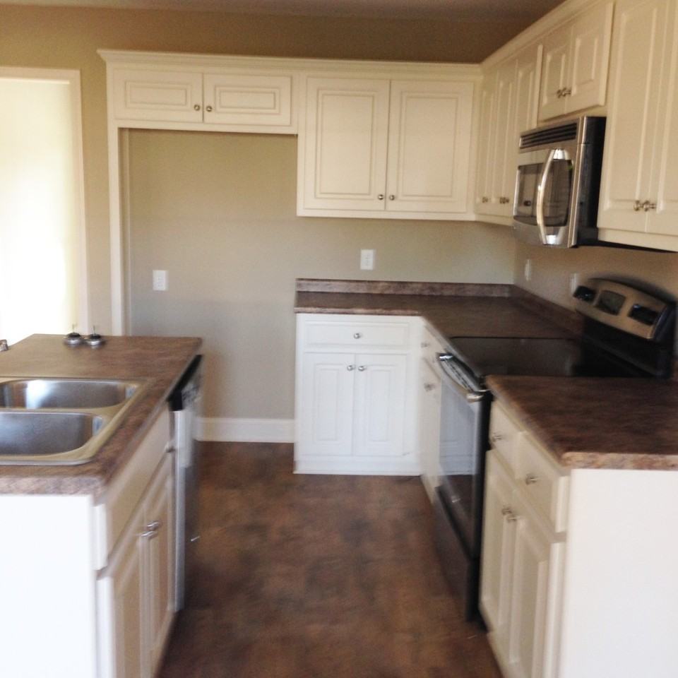 813 Maple Dr - Photo 7 of 16
