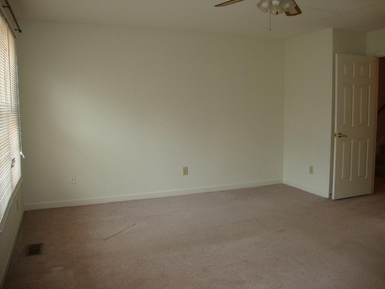 703 Todd Trl - Photo 4 of 11