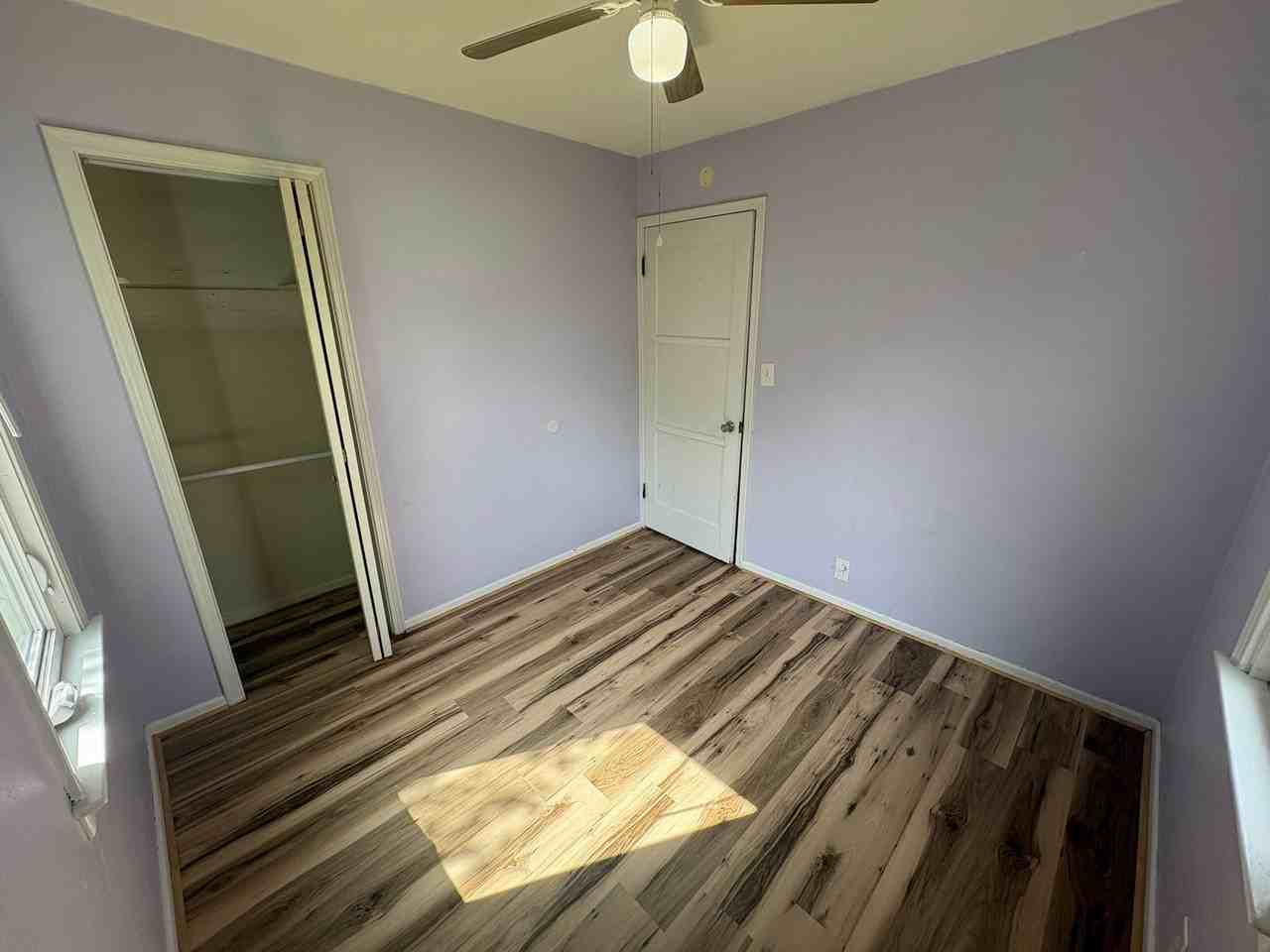 139 Monroe St - Photo 5 of 17