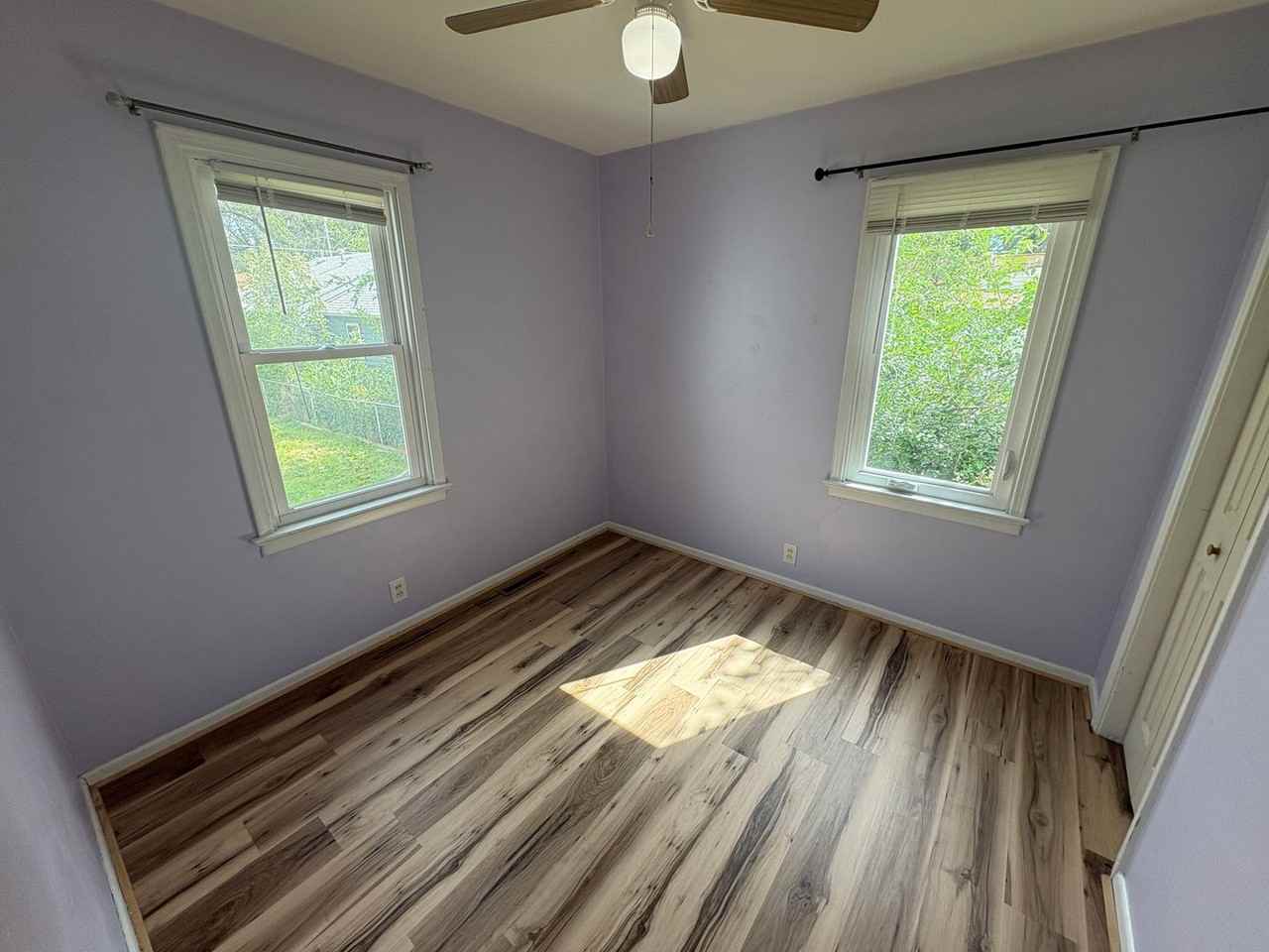 139 Monroe St - Photo 6 of 17