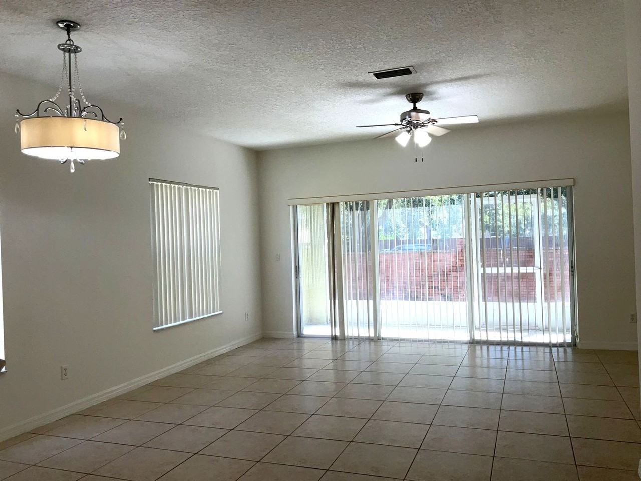 13269 Daniels Landing Cir - Photo 4 of 27