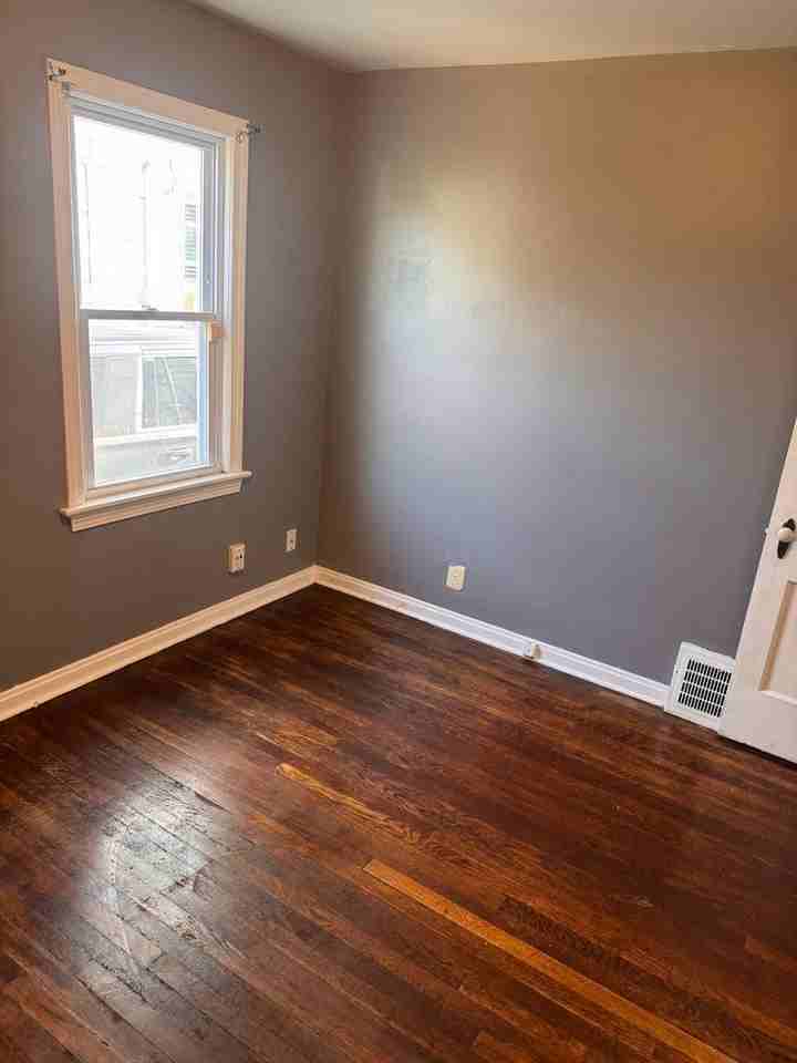 5210 Cato St - Photo 2 of 9