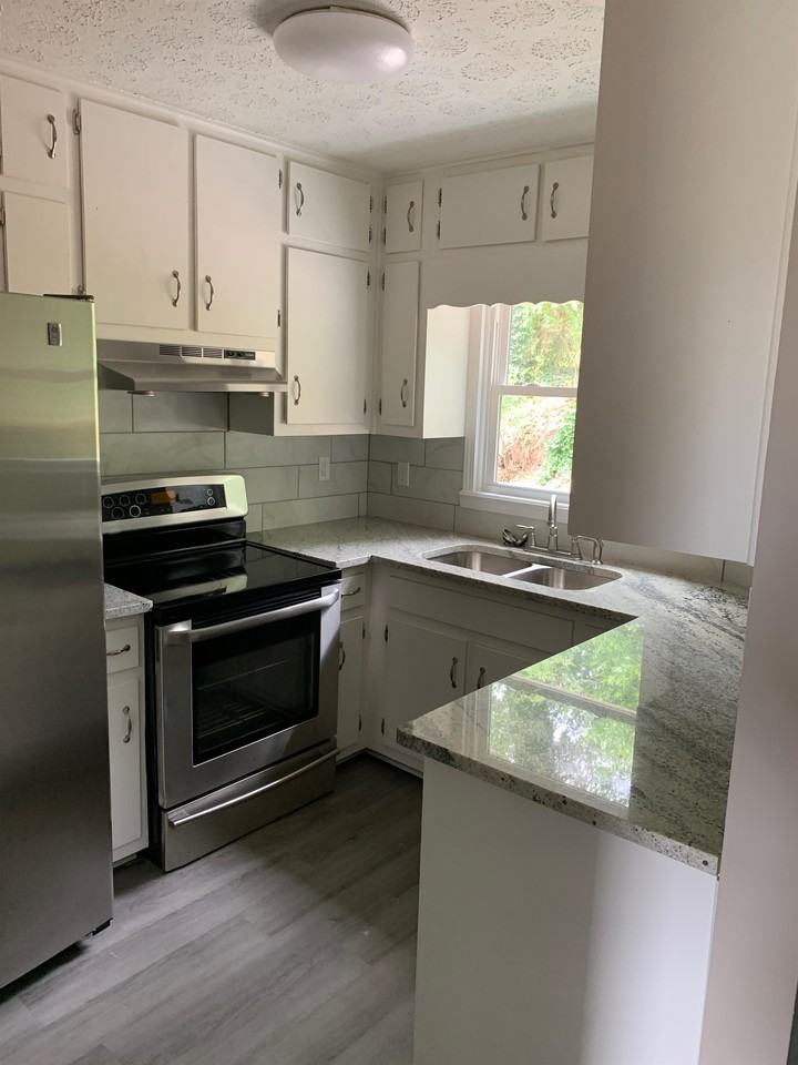 78 E Whitman St #78 - Photo 2 of 9