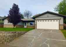 452 Nw 22nd St - Photo 1 of 1