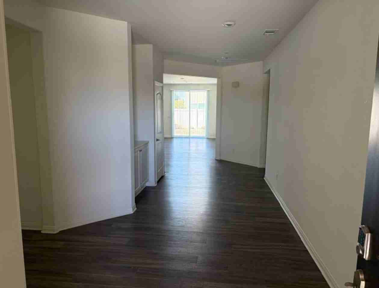 29626 Edgemere Way - Photo 3 of 12