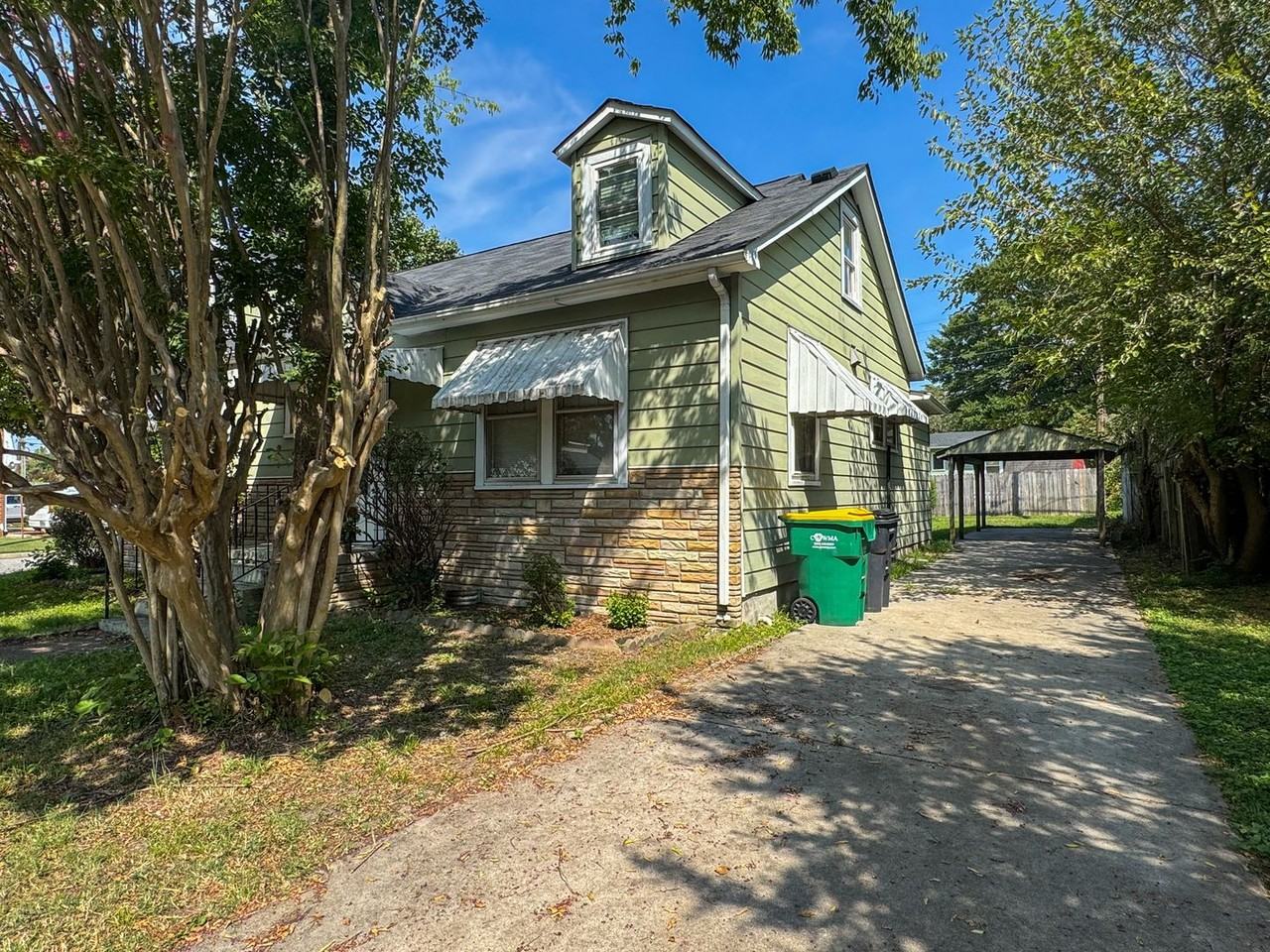 511 N 6th Ave - Photo 2 of 37