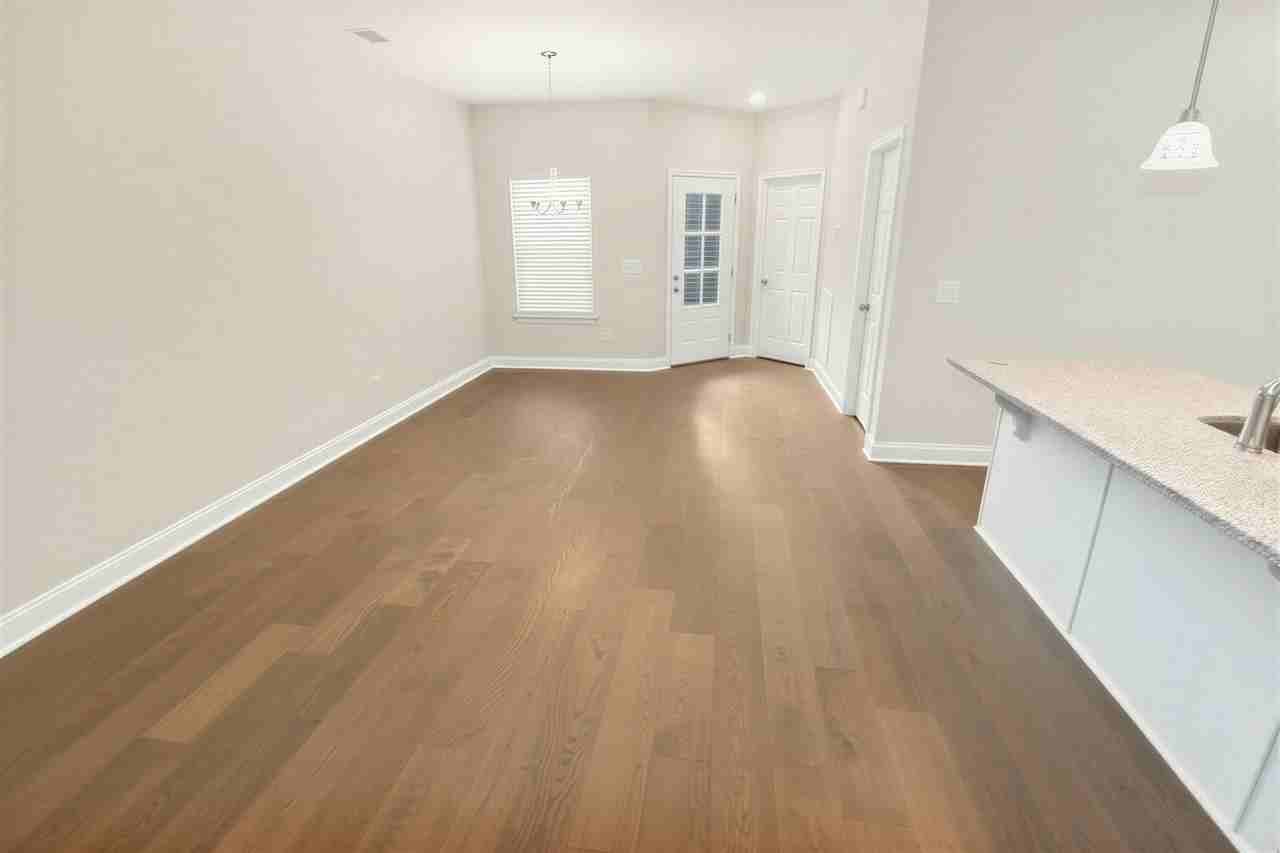 1688 Foston Ln - Photo 7 of 28