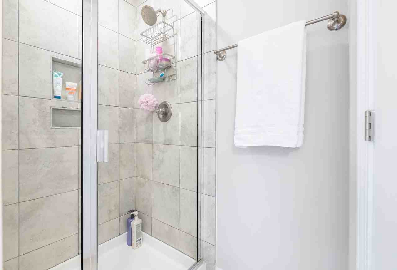 4401 Bethel Park Dr - Photo 6 of 16
