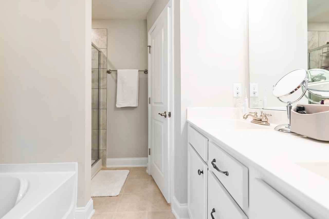 4401 Bethel Park Dr - Photo 7 of 16