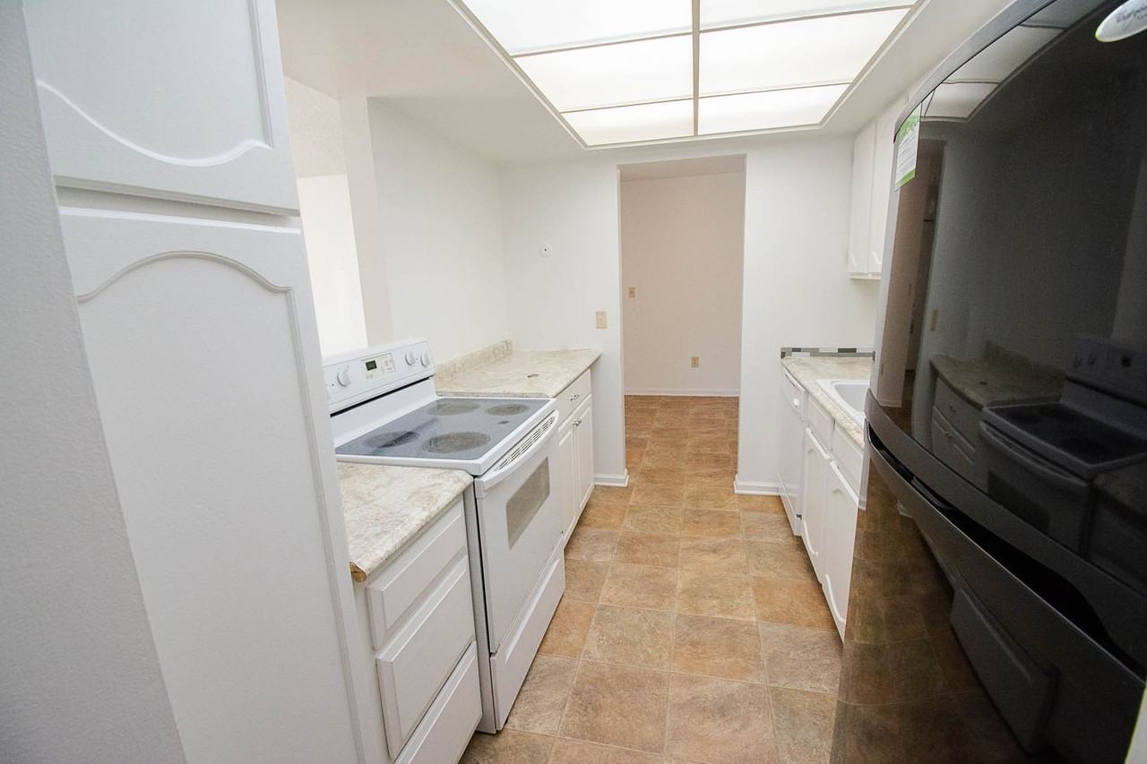 1905 26th Ave Nw #117 - Photo 2 of 13